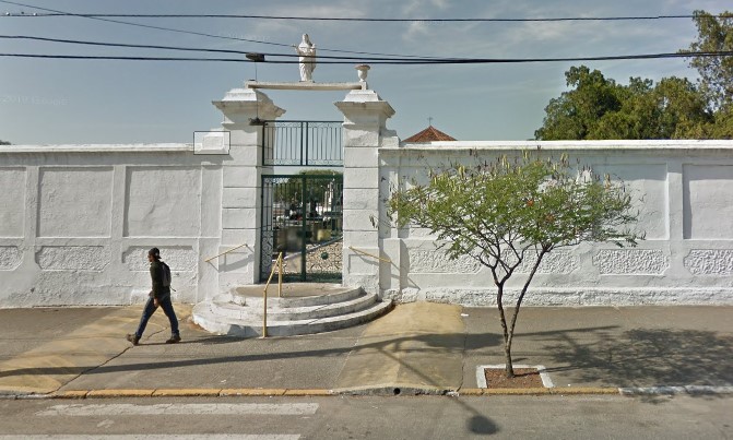 Cemitério-Municipal-de-Pindamonhangaba