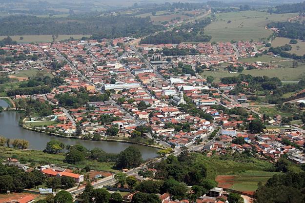 aracoiaba_da_serra_cemiterios